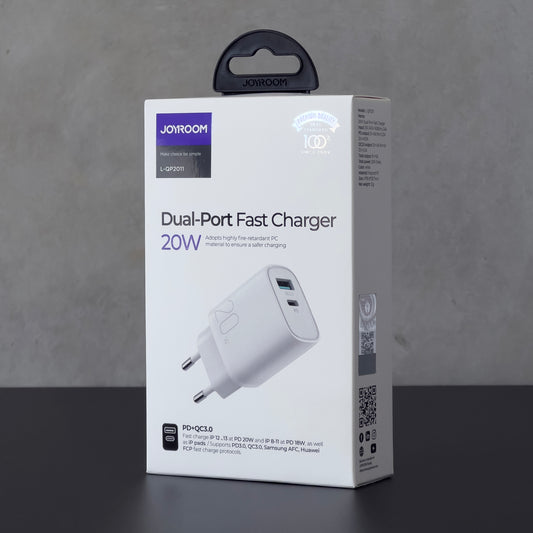 Joyroom fast charger USB-A QC3.0 / USB-C PD 20W white (L-QP2011)